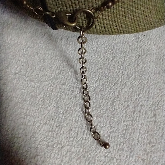 Colorful runway statement necklace - Picture 2 of 6